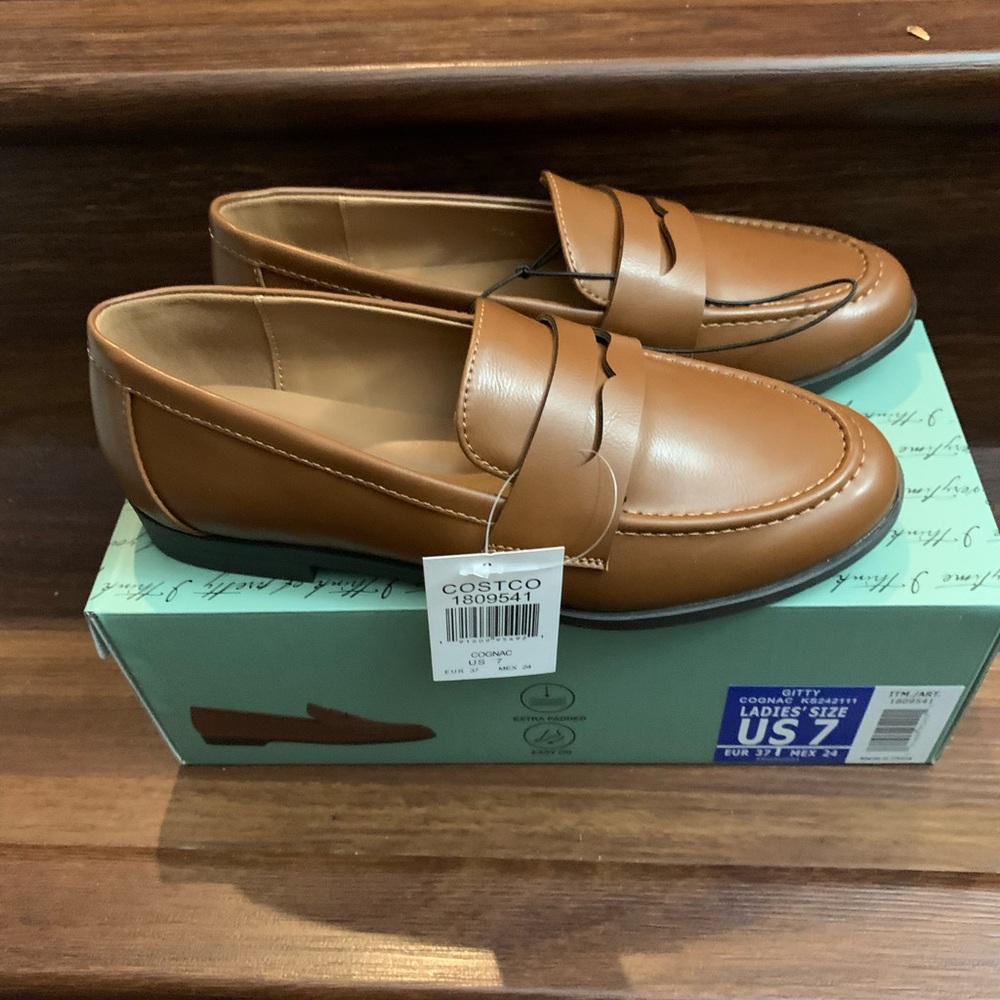 New Kensie Penny Loafer Gitty Women’s Shoe Size 8 Brown New
